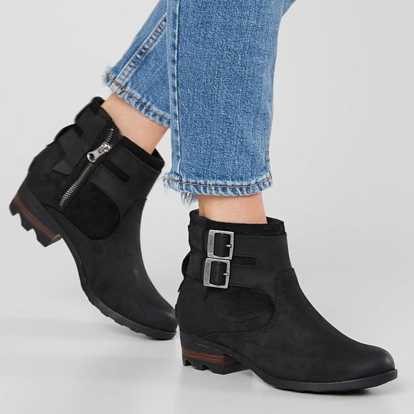 Sorel Shoes - New Sorel Lolla Suede Leather Black Booties